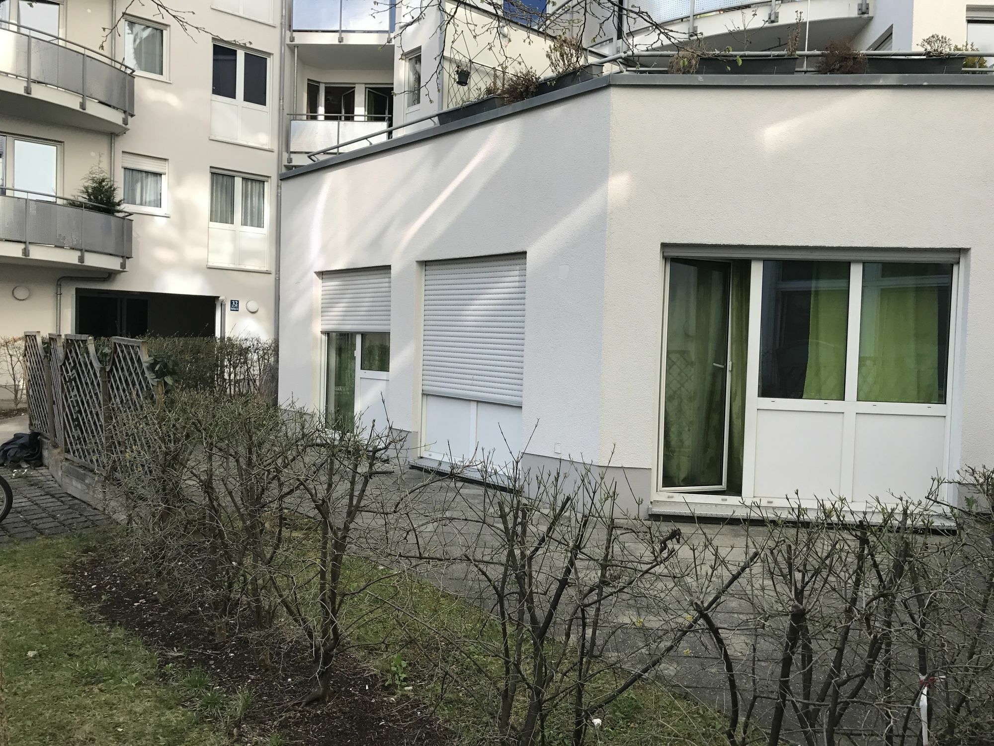 Kn Kahtan Boarding House Appartement München Buitenkant foto