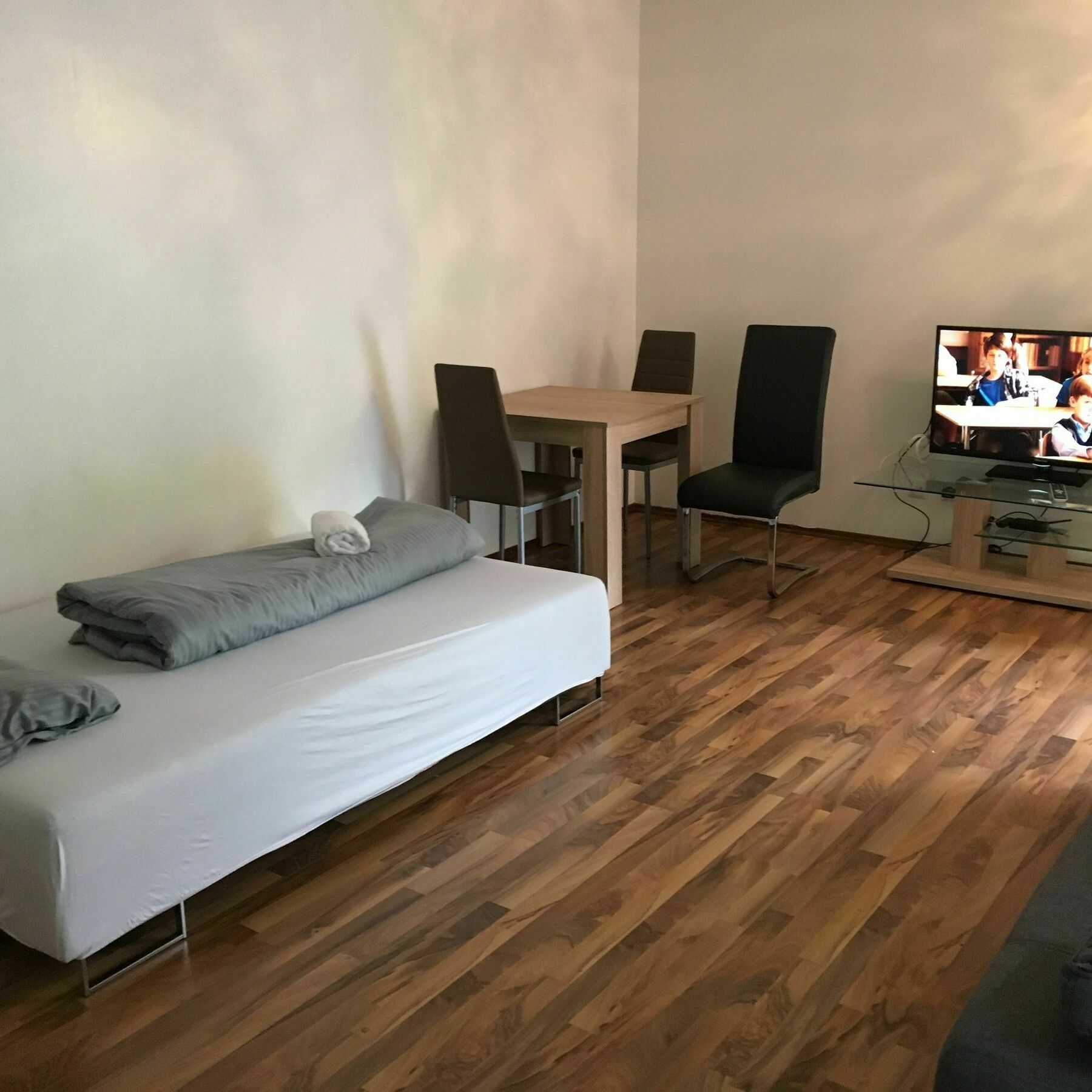 Kn Kahtan Boarding House Appartement München Buitenkant foto