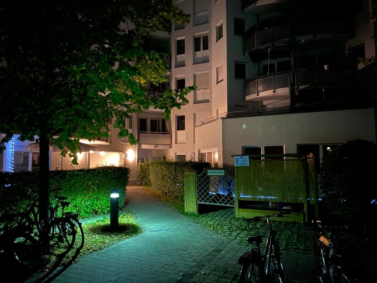 Kn Kahtan Boarding House Appartement München Buitenkant foto