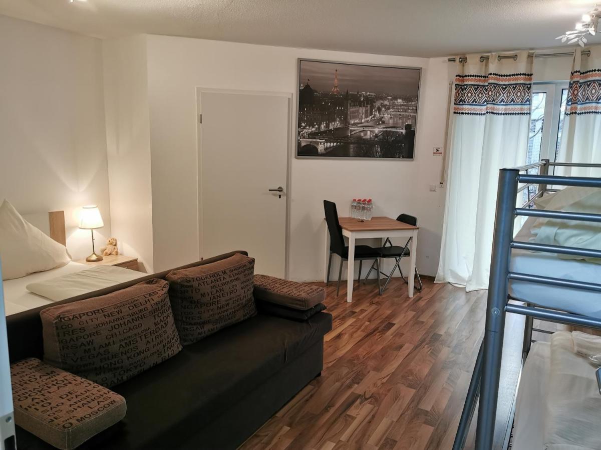 Kn Kahtan Boarding House Appartement München Buitenkant foto